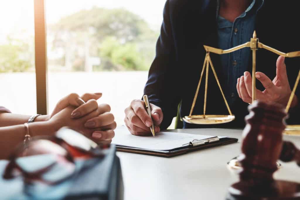 Court Applications vs. Mediation: A Less Stressful Path with EH Mediation Halstead